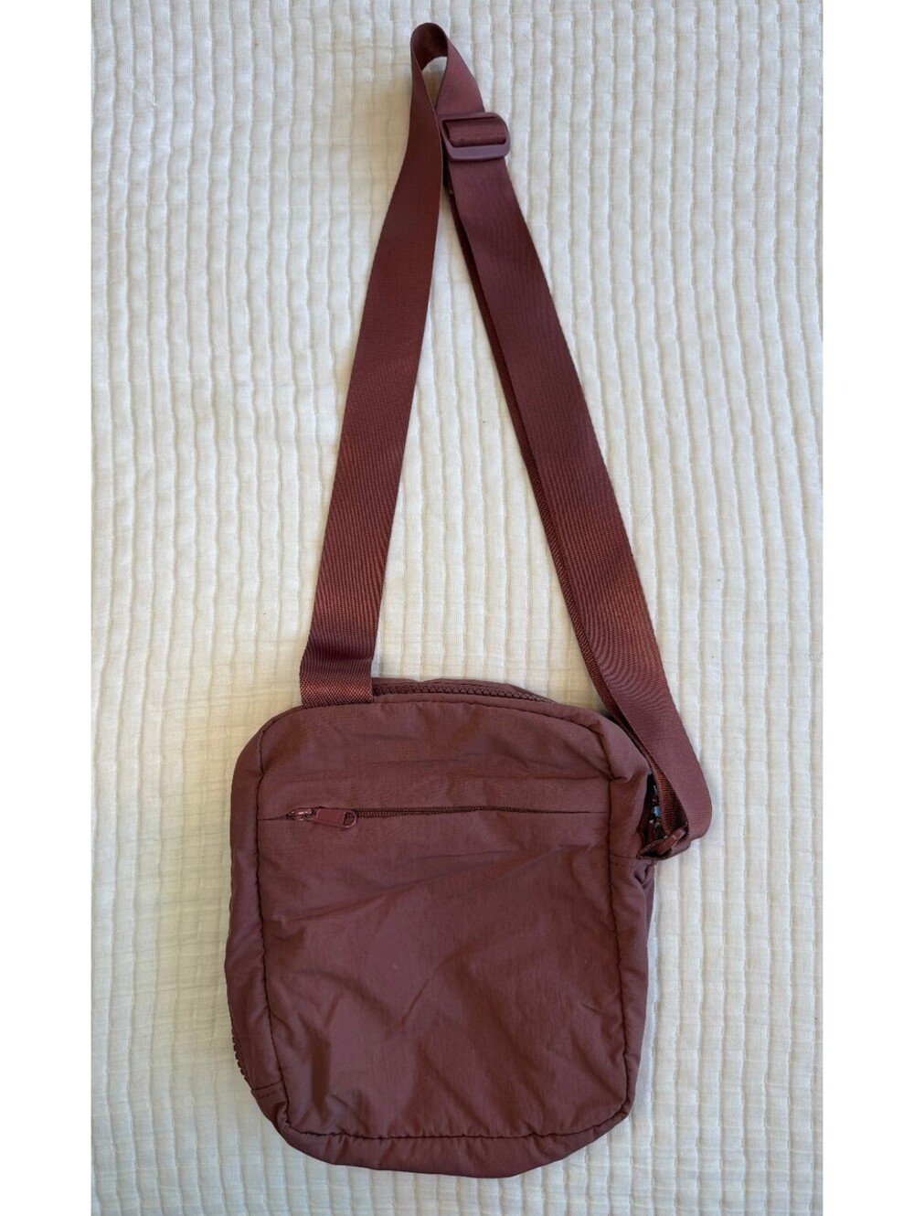 The North Face Never Stop Crossbody Pack Dark Berry Women's Bag - Picture 4 of 5